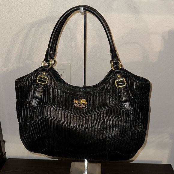 Coach Ashley Gathered Black Leather Satchel Handbag F23928 - Picture 1 of 9